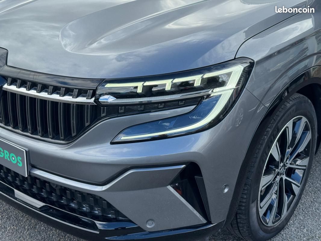 Renault Espace VI E-Tech hybrid 200 Techno (image 23)