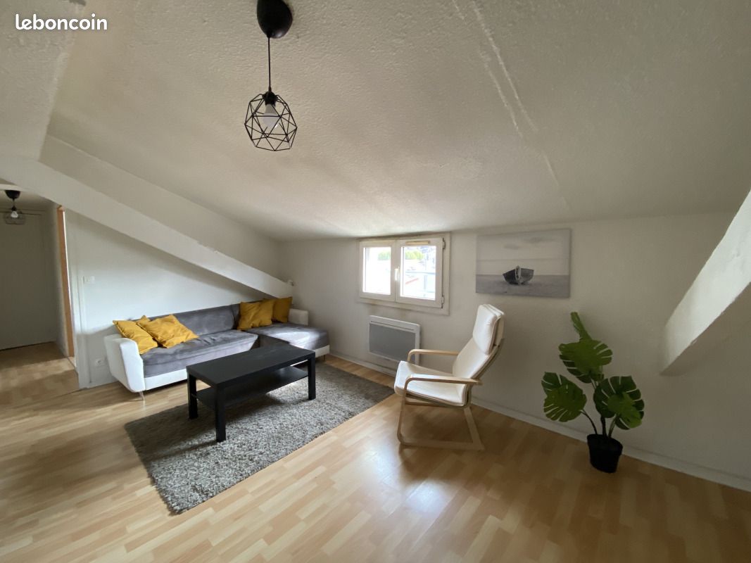 Appartement 3 pièces 60 m² · à Saint-Étienne · 60 m² · 490 €