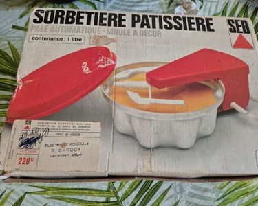 Sorbetière électrique SEB Collection Pâtissière, Blanc Et Rouge