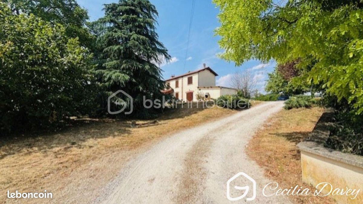 Maison 6 pièces 110 m² · à Sens · 110 m² · 204 000 €