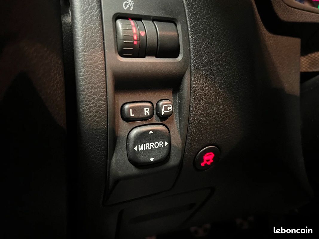 SUBARU IMPREZA Essence 2.5L 16S WRX STI S - 1ERE MAIN (image 21)