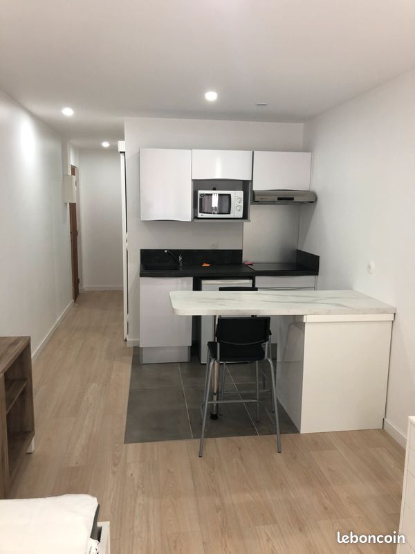 Appartement 1 pièce 21 m² · à Pessac · 21 m² · 680 €