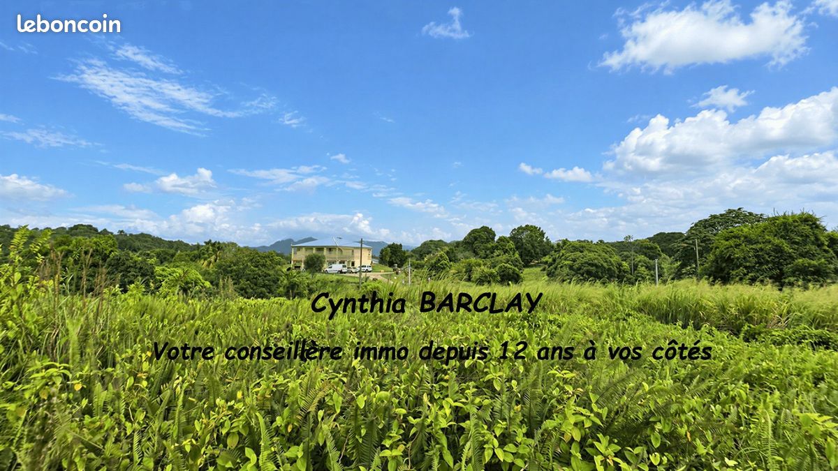 Terrain 1300 m² LE LAMENTIN (image 1)
