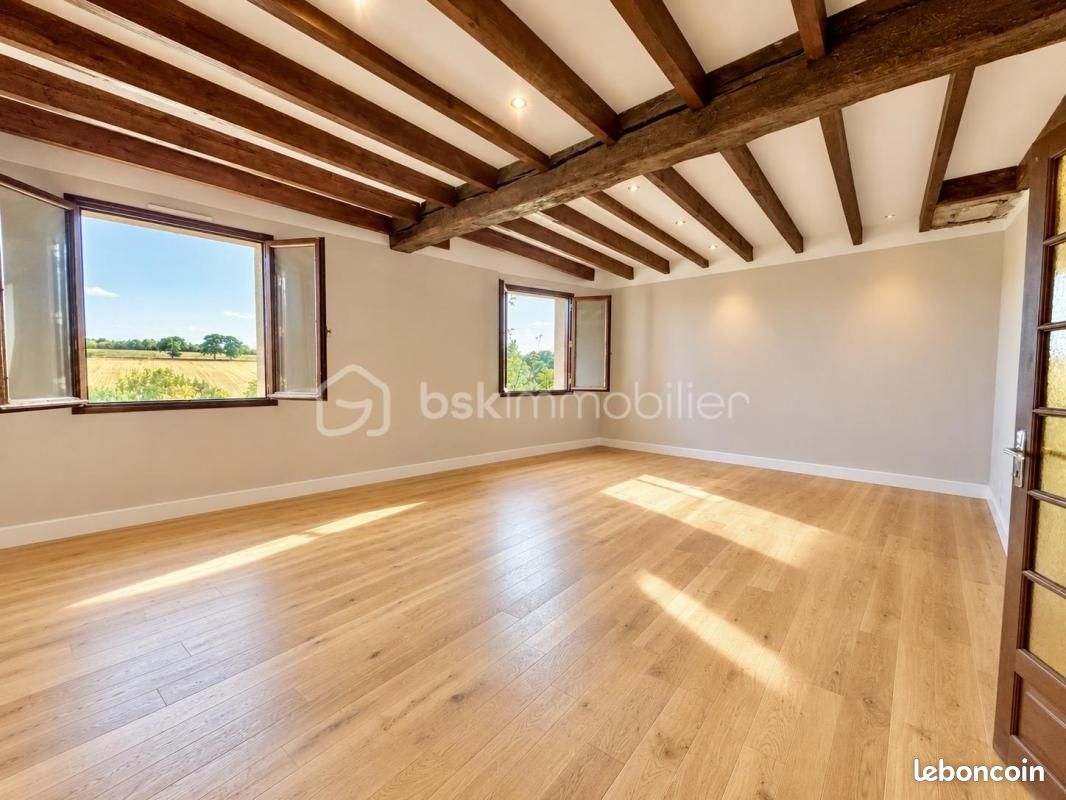 Maison 4 pièces 118 m² · à Parné-sur-Roc · 118 m² · 167 000 €