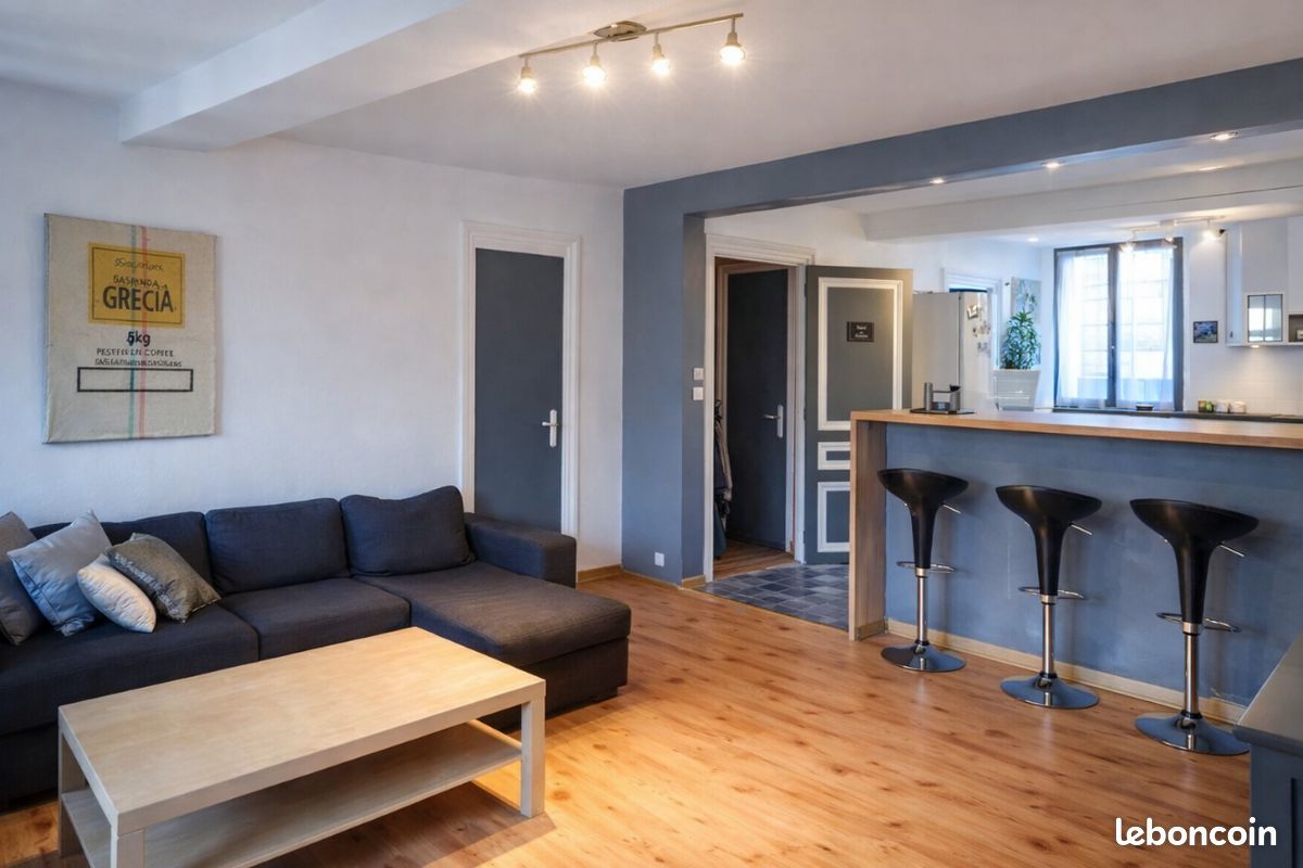 Appartement 3 pièces 70 m² · à Saint-Étienne · 70 m² · 85 000 €