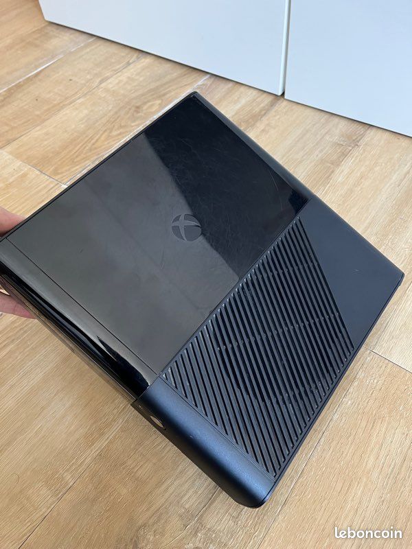 Xbox 360 slim e rgh3 (image 6)
