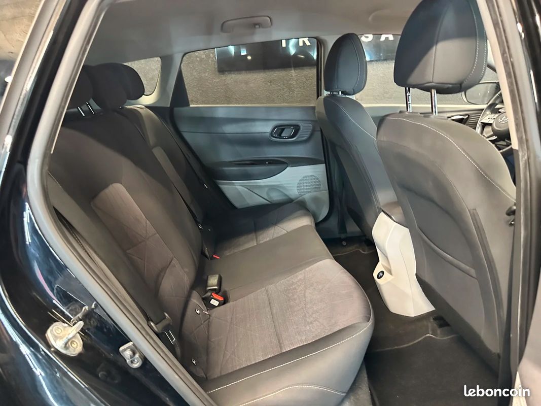 HYUNDAI BAYON 1.0 T-GDi 100 Hybrid 48V Creative (image 24)