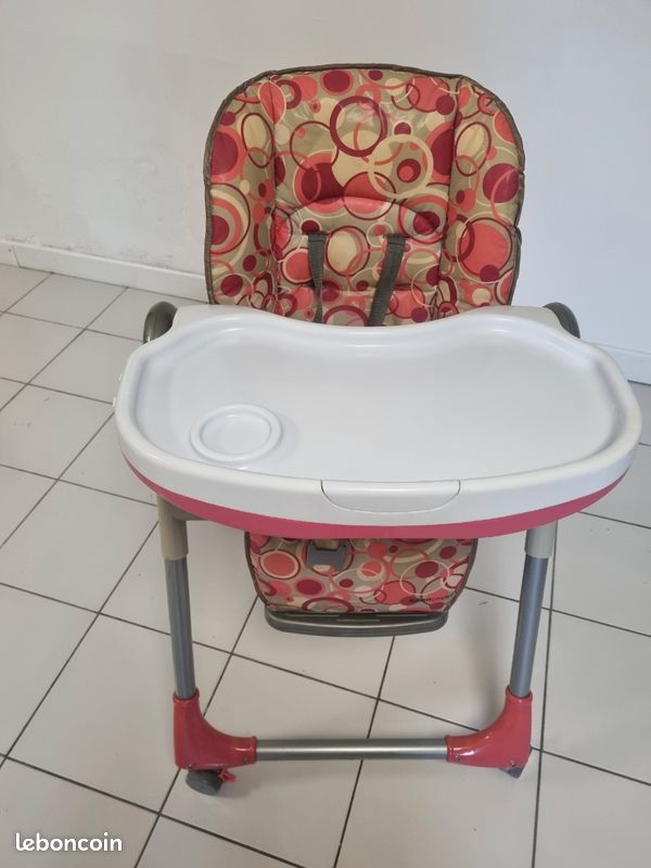 Chaise haute (image 4)