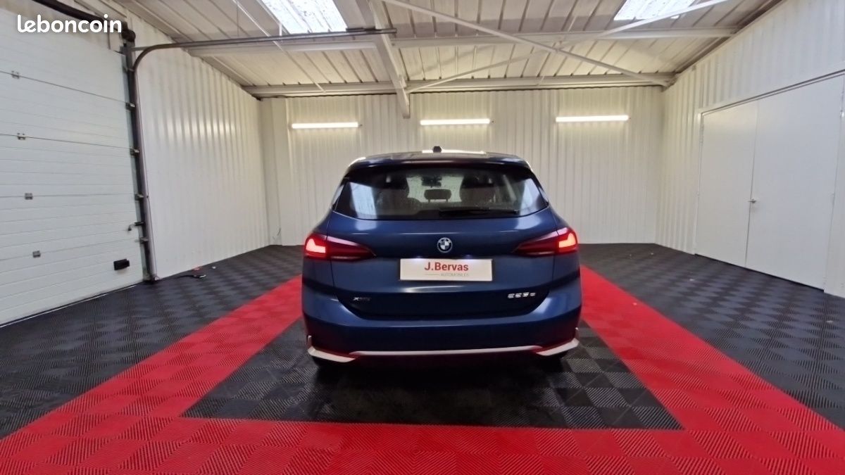 BMW Serie 2 Active Tourer 225e xDrive 245ch Luxury DKG7 (image 7)