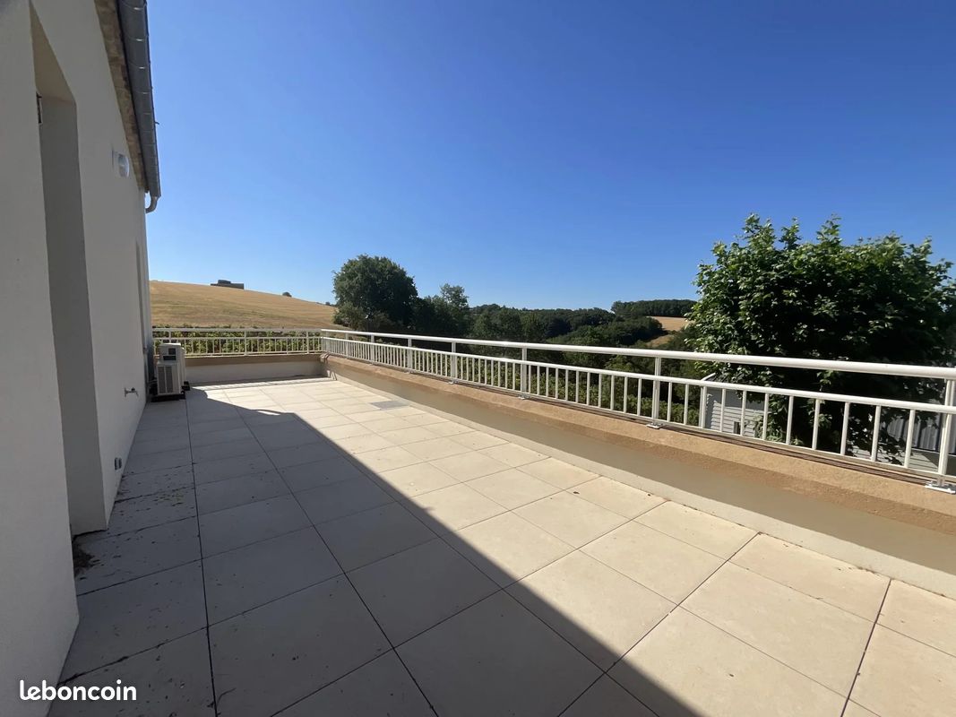 Appartement 3 pièces 60 m² · à Terre-de-Bancalié · 60 m² · 450 €/mois