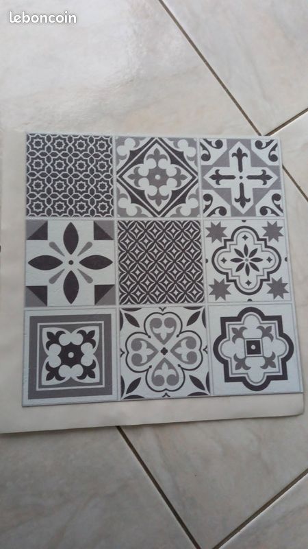 Credence adhesive (image 3)