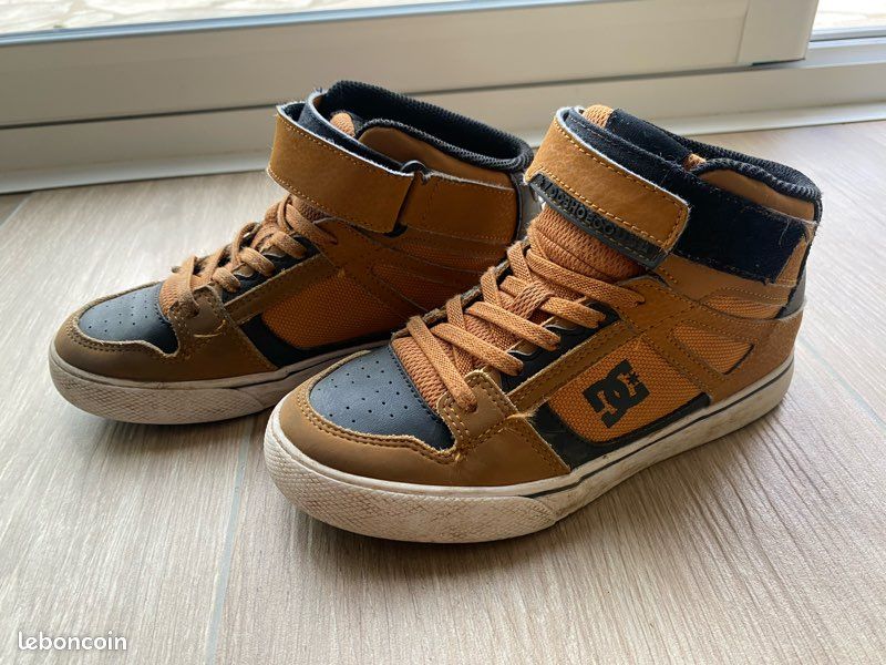 Baskets montantes DC SHOES garcon t33,5 excellent etat Chaussures