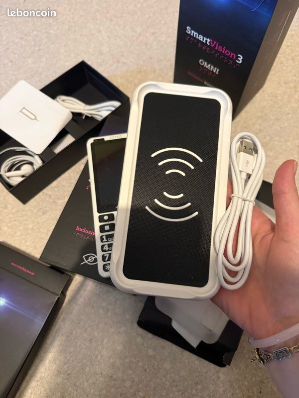 Smartvision 3 - téléphone tactile avec touches - pour déficient visuel (image 4)