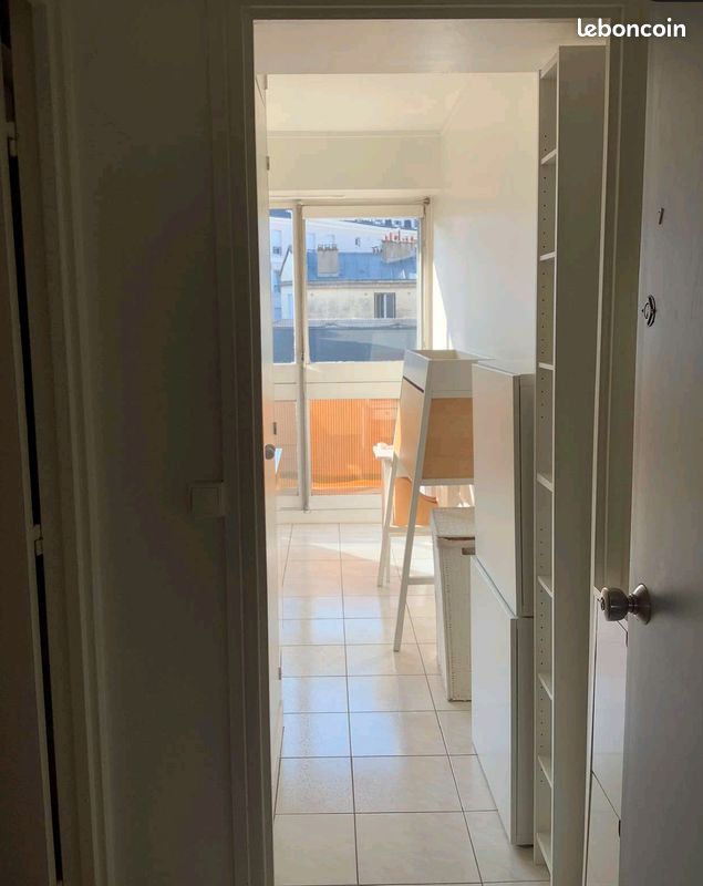 Vente petit Buro pratique studio (image 1)