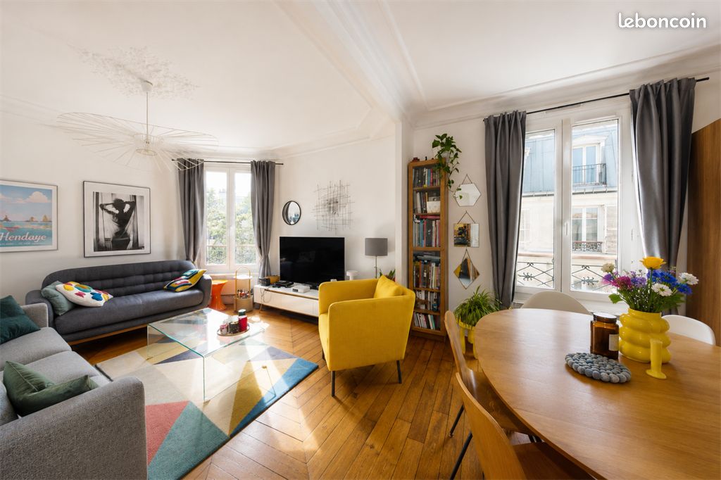 Appartement 5 pièces 77 m² · à Paris · 77 m² · 895 000 €