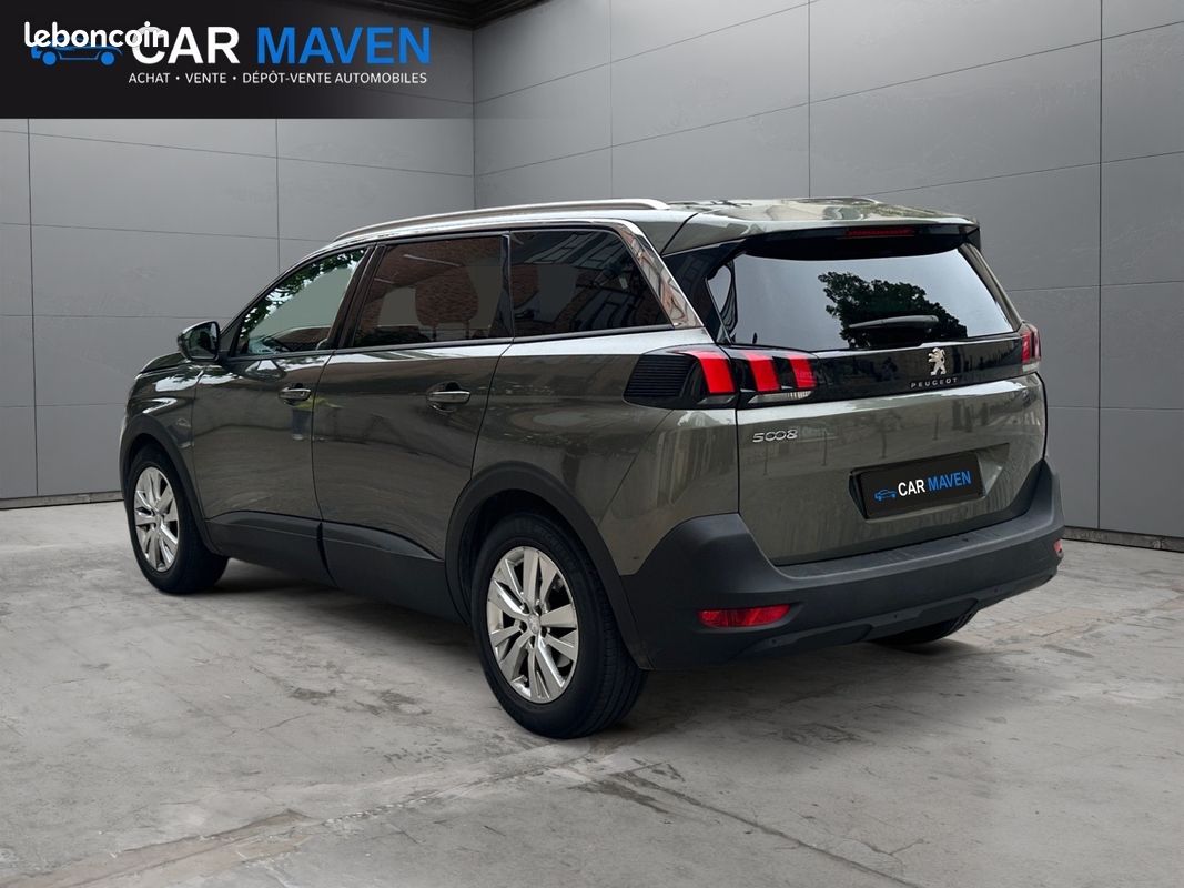 PEUGEOT 5008 PureTech 130ch SS EAT8 Active (image 3)