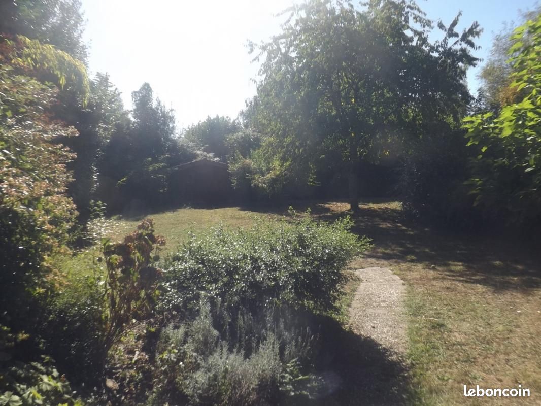 Propriété 4 pièces 120 m² - Chassenon 16150 (image principale 13)