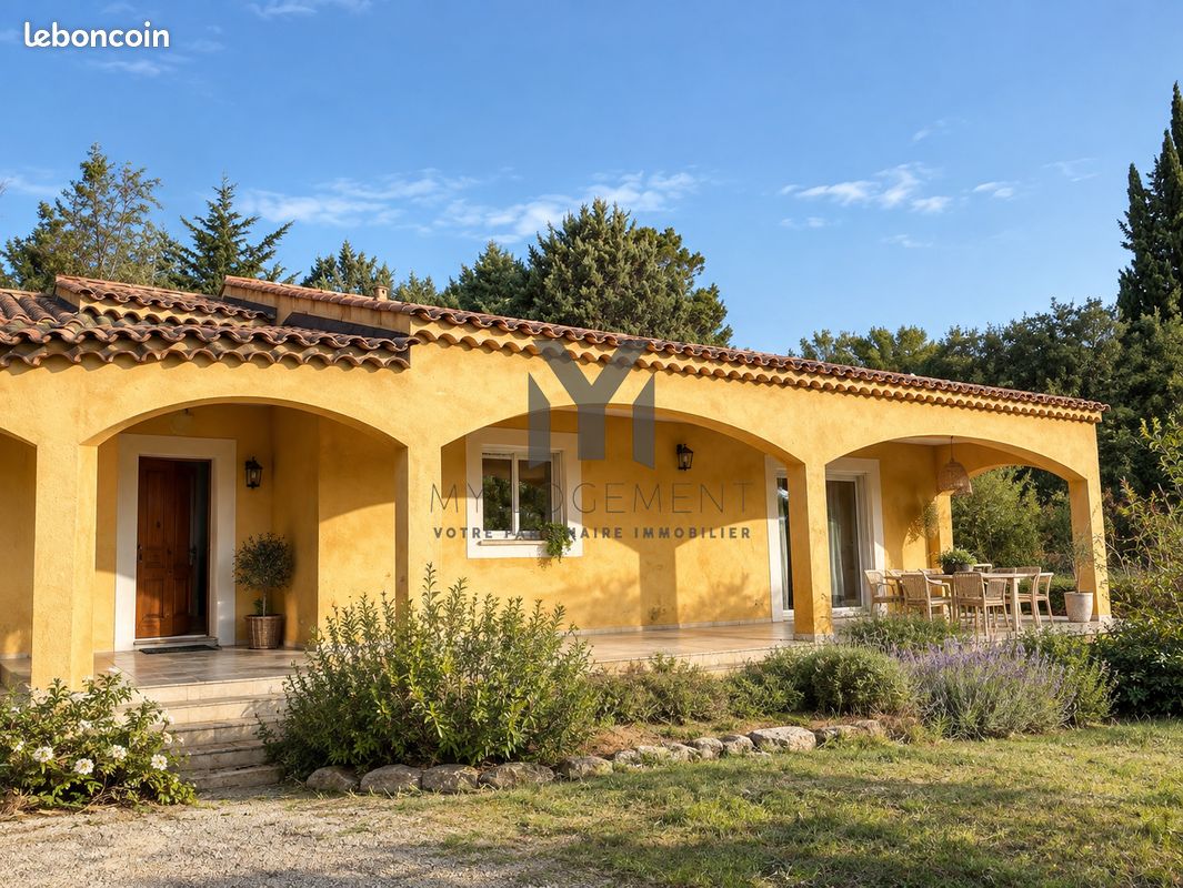 Maison 4 pièces 160 m² · à Ventabren · 160 m² · 730 000 €