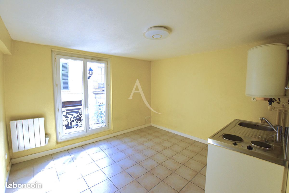 Appartement 1 pièce 18 m² · à Pontoise · 18 m² · 540 €/mois