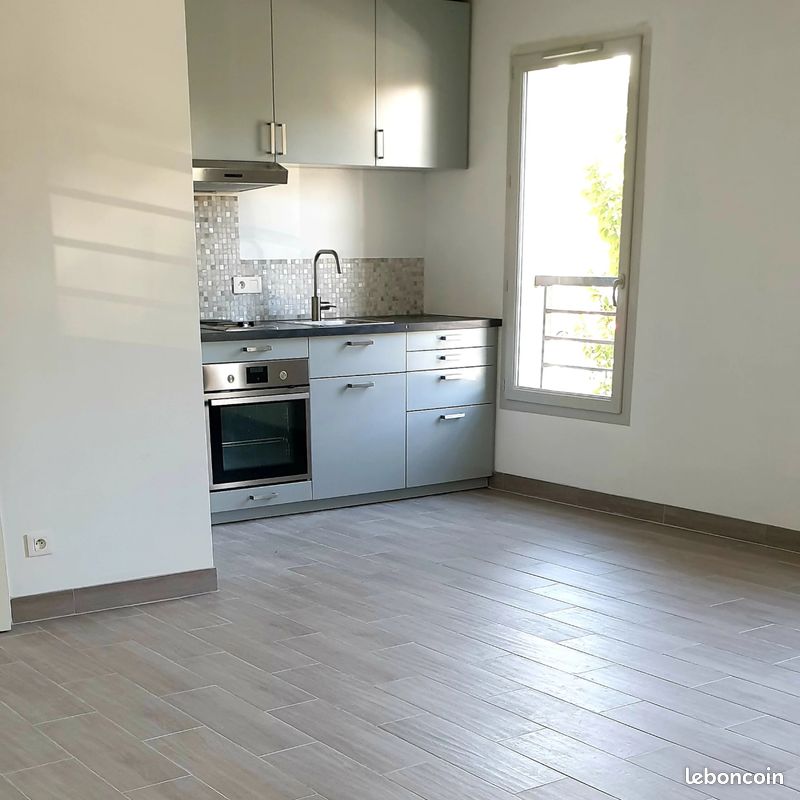 Appartement 1 pièce 25 m² · à Savigny-le-Temple · 24,7 m² · 484 €/mois