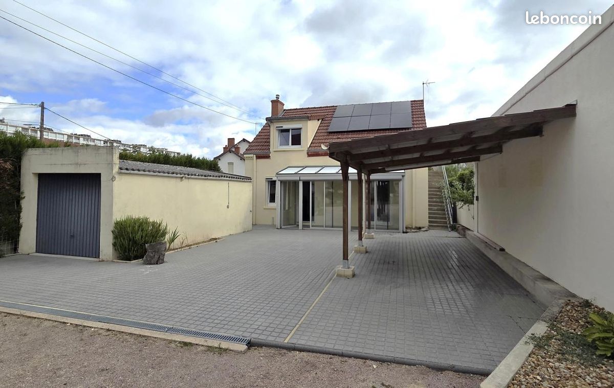 Maison 4 pièces 103 m² · à Montceau-les-Mines · 103 m² · 119 000 €