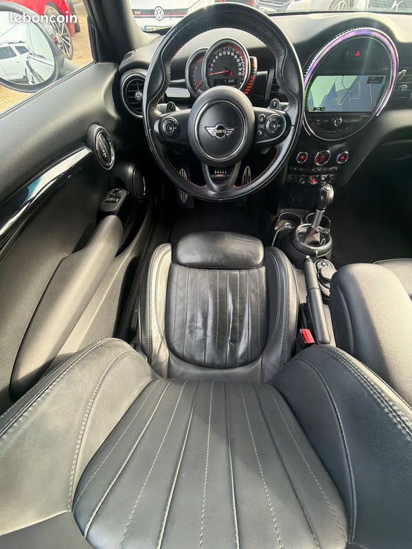 Mini mini 2.0 230ch john cooper works bva - suivi d'entretien - camera de recul - sieges chauffant - gps (image 18)