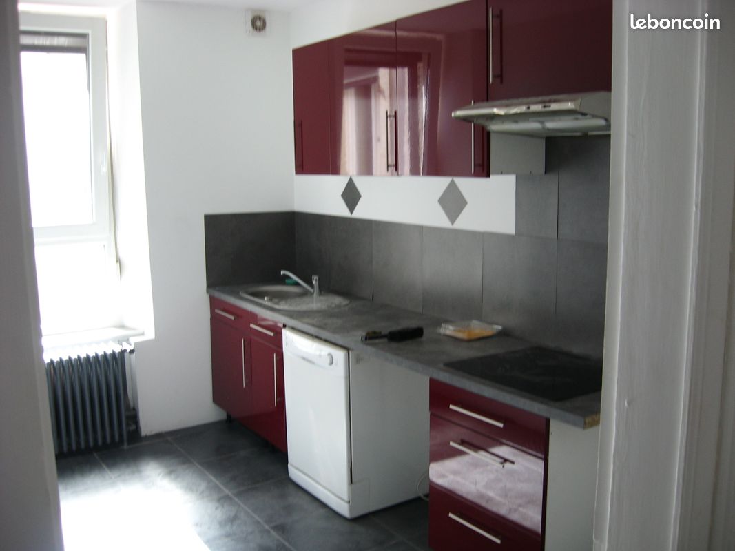 Appartement 3 pièces 90 m² · à Thaon-les-Vosges · 90 m² · 635 €/mois