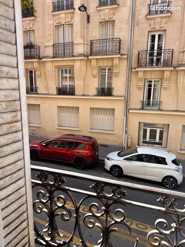 Appartement 2 pièces 27 m² · à Paris · 27 m² · 210 000 €
