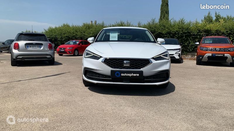 Seat Leon 1.5 eHybrid 204ch Style DSG6 (image 2)