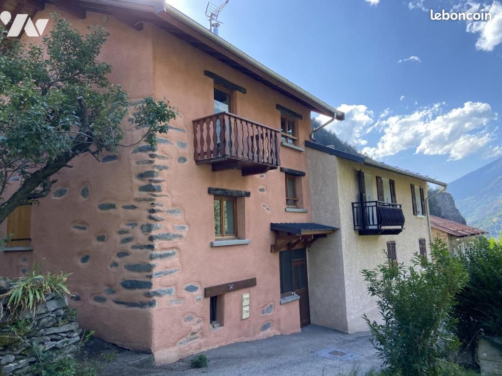 Maison 5 pièces 134 m² · à Freney · 134 m² · 198 000 €