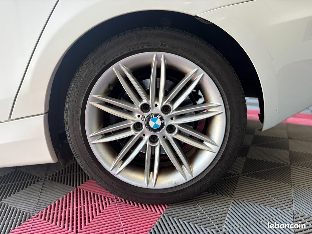 BMW SERIE 1 E87 LCI 120d 177 ch Sport Design - Pack M Complet - TOIT OUVRANT - SIEGES ELECTRIQUE/CHAUFFANT (image 18)