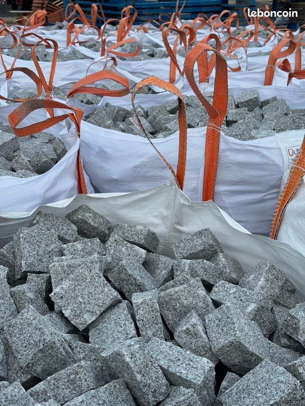 Pavé Granit Gris 10x10x5 – STOCK DISPONIBLE (image 1)