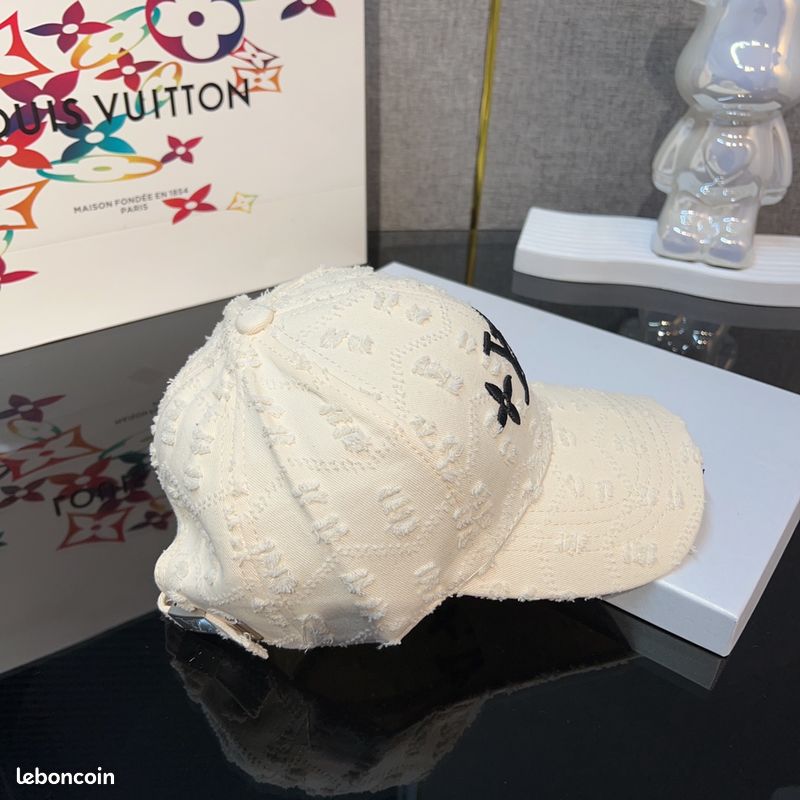 Chapeau (image 4)