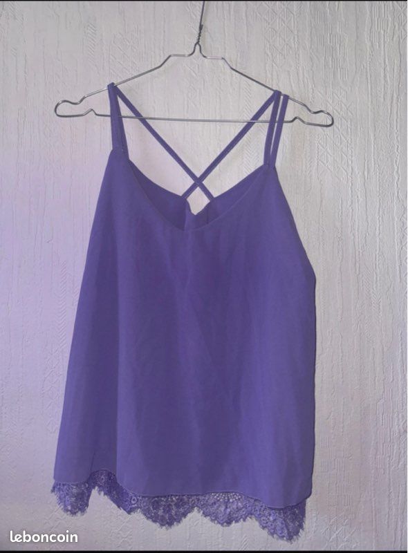 Débardeur femme violet avec dentelle en bas (image 1)