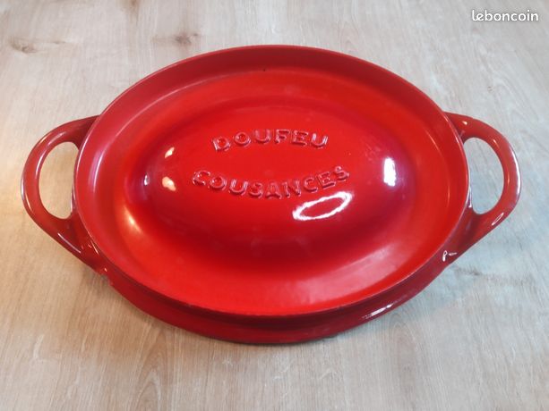 Cocotte ovale 29 cm Volcanique Le Creuset® - Ambiance & Styles