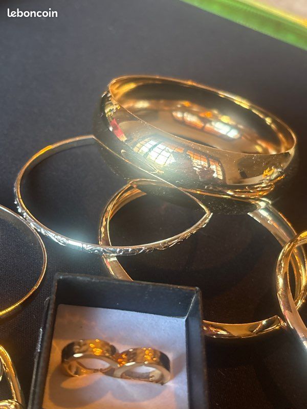 Bijou alliage doré bracelet fantaisie fermoir mousqueton bangle