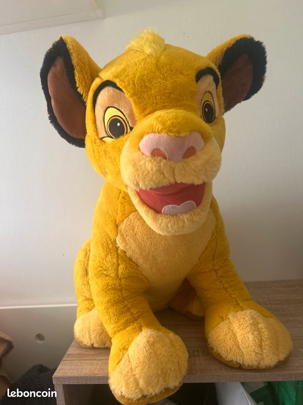 Grande peluche Simba XXL Disneyland Paris Comme neuve Jeux