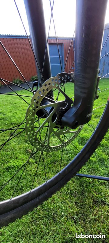 VTT Procaliber 9.7 2018 (image 17)
