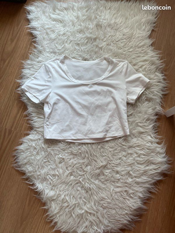 Lot De Vêtements Pour Fille Ado Taille 34/XS - Marques Shein, Kiabi, Jennyfer, Très Bon état