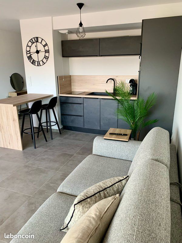 Appartement 1 pièce 32 m² · à Ajaccio · 32 m² · 690 €