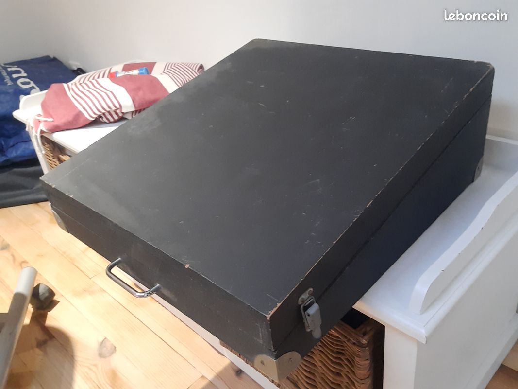 Table de mixage Samsick SM820P (8 canaux avec équiibrages séparés) (image 3)