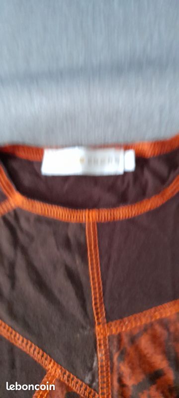 Haut taille 1 marron de chez cache cache (image 1)