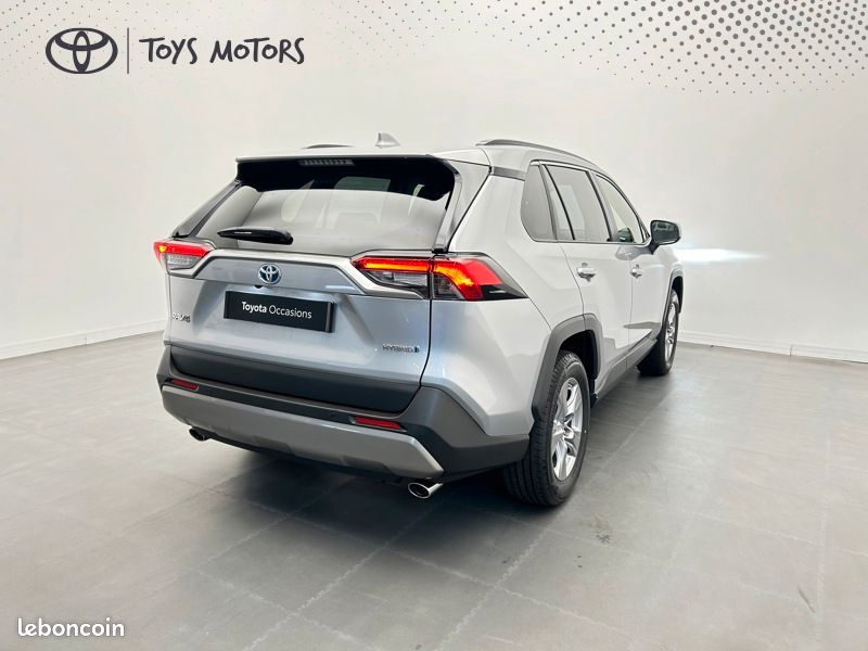 Toyota RAV4 Hybride 2WD Dynamic Business (image 5)