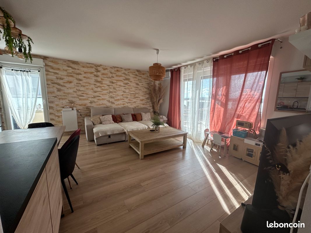 Appartement 4 pièces 77 m² · à Saint-Orens-de-Gameville · 77 m² · 369 000 €