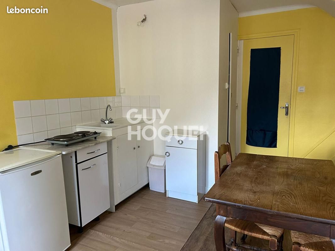 Appartement 1 pièce 18 m² · à Avranches · 18 m² · 330 €/mois