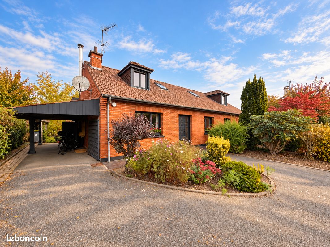 Maison 6 pièces 156 m² · à Aire-sur-la-Lys · 156 m² · 307 000 €