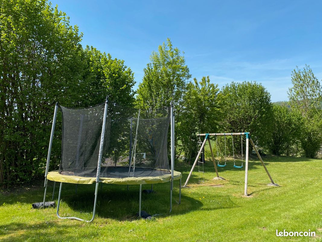 GITE LA BASTIDE EN AUVERGNE 4* avec piscine (image 15)