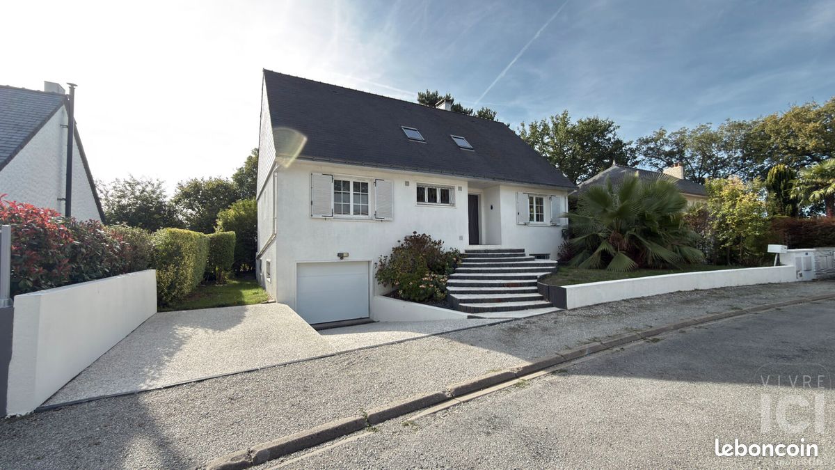 Maison 7 pièces 143 m² · à Treillières · 143 m² · 405 000 €