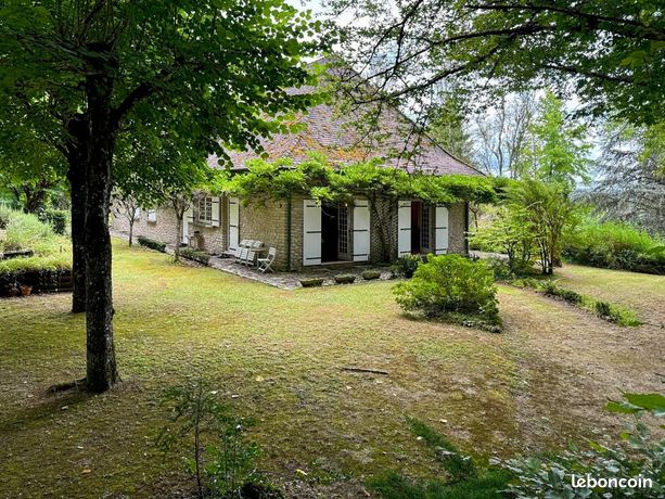Propriété 10 pièces 300 m²