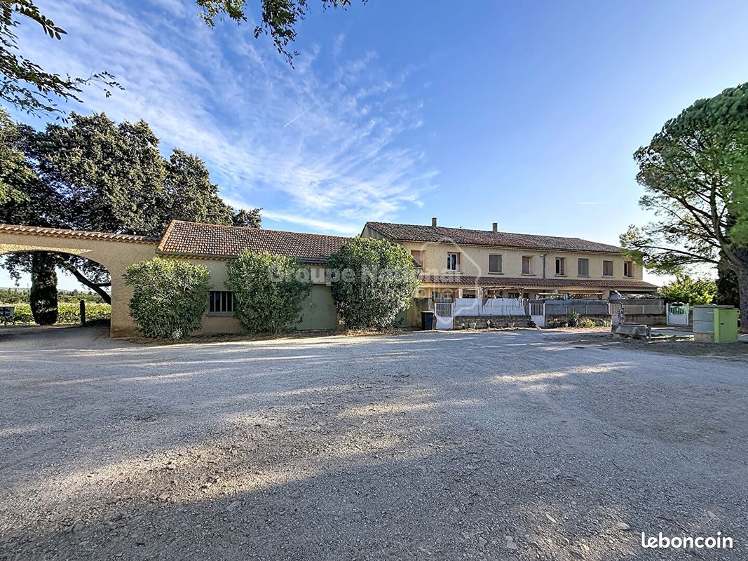 Maison 16 pièces 426 m² · à Orange · 426 m² · 530 000 €
